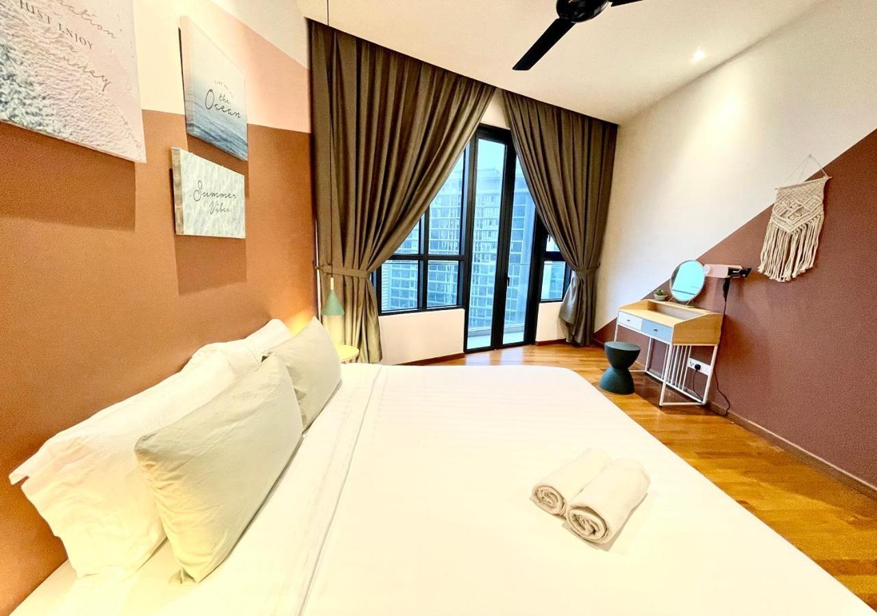 Kl Gateway Premium Residences By Moka Kuala Lumpur Exterior foto
