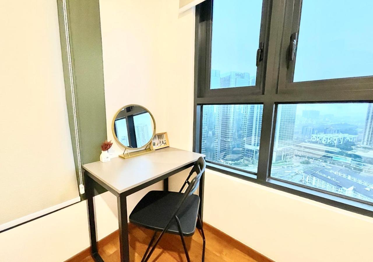 Kl Gateway Premium Residences By Moka Kuala Lumpur Exterior foto