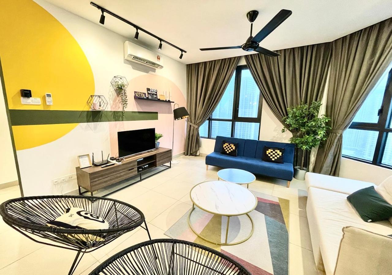 Kl Gateway Premium Residences By Moka Kuala Lumpur Exterior foto